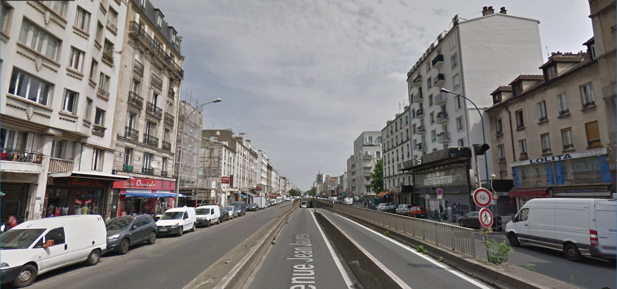 L'avenue Jean-Jaurès (N2) aux Quatre Chemins (Aubervilliers-Pantin) vers Paris